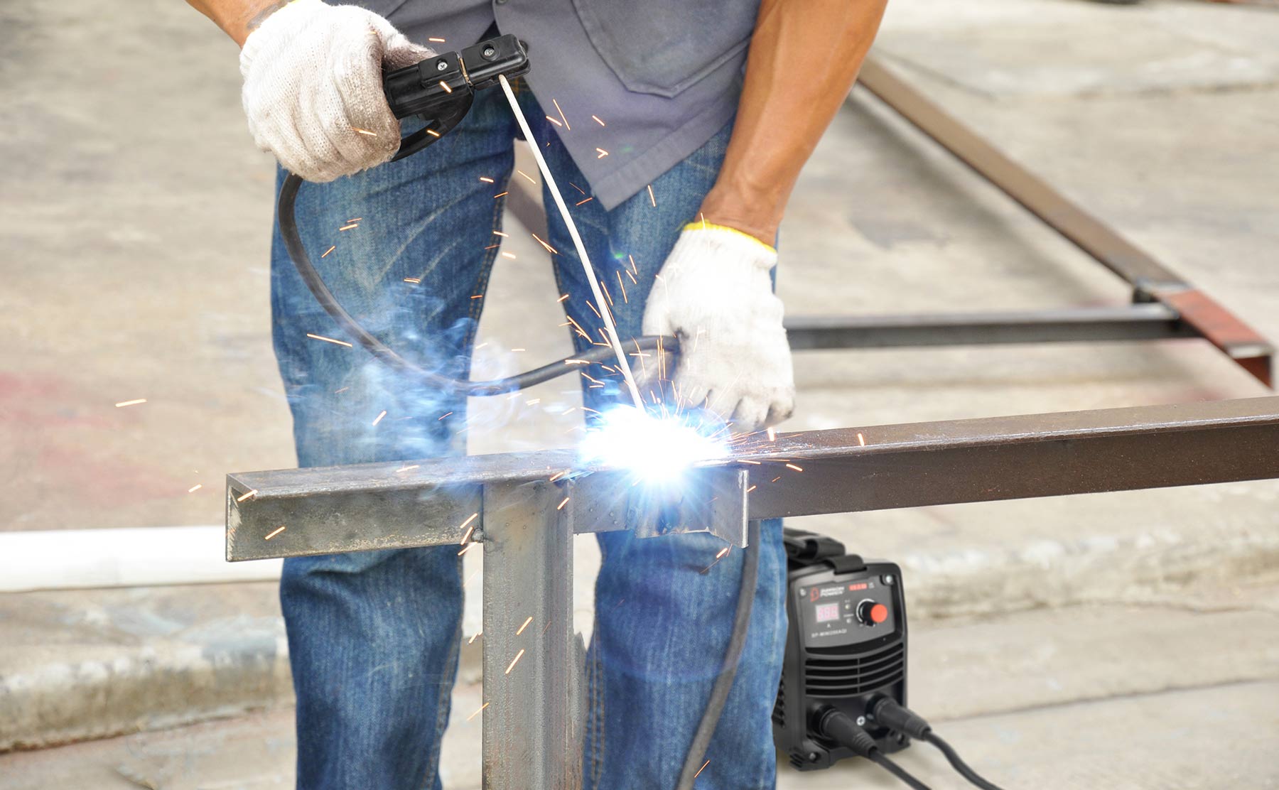 IGBT DC MMA Inverter Welder 200A