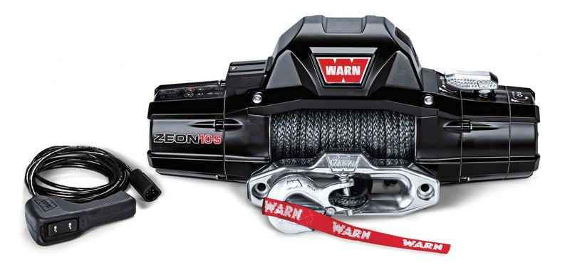 Warn Zeon 10 12v Electric Winch with Steel Rope close up