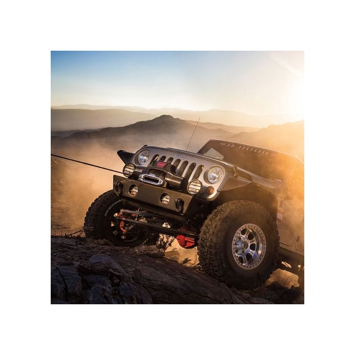 Warn Zeon Platinum 12 12v Electric Winch with Steel Rope jeep shot